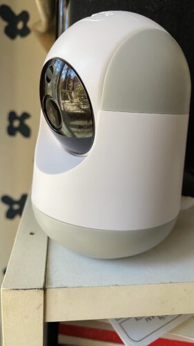 Smart rotirajuća WiFi kamera za nadgledanje prostorija i beba photo review